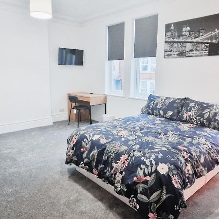 Spacious Room In Modern House Near Nottingham Exteriör bild