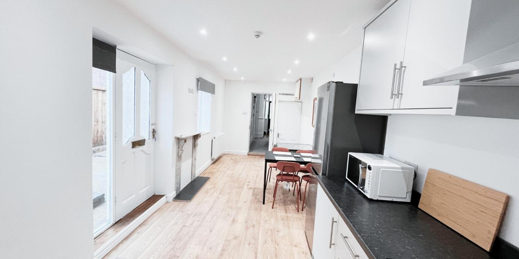 Spacious Room In Modern House Near Nottingham Exteriör bild