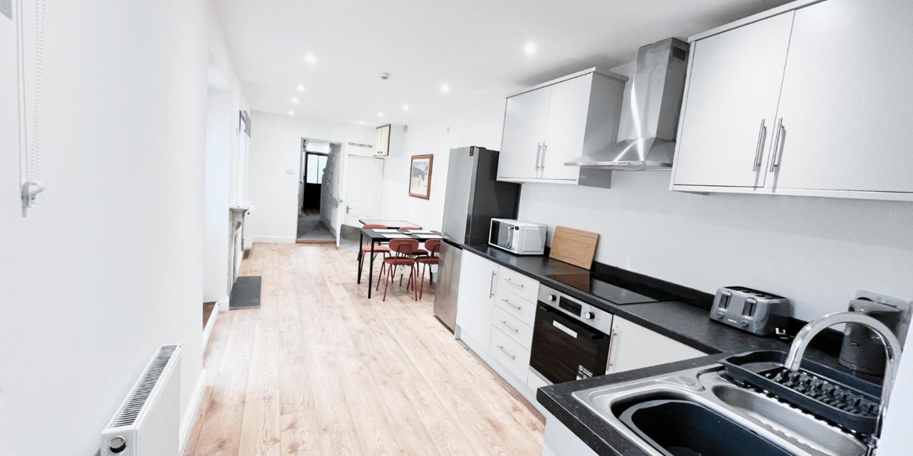 Spacious Room In Modern House Near Nottingham Exteriör bild